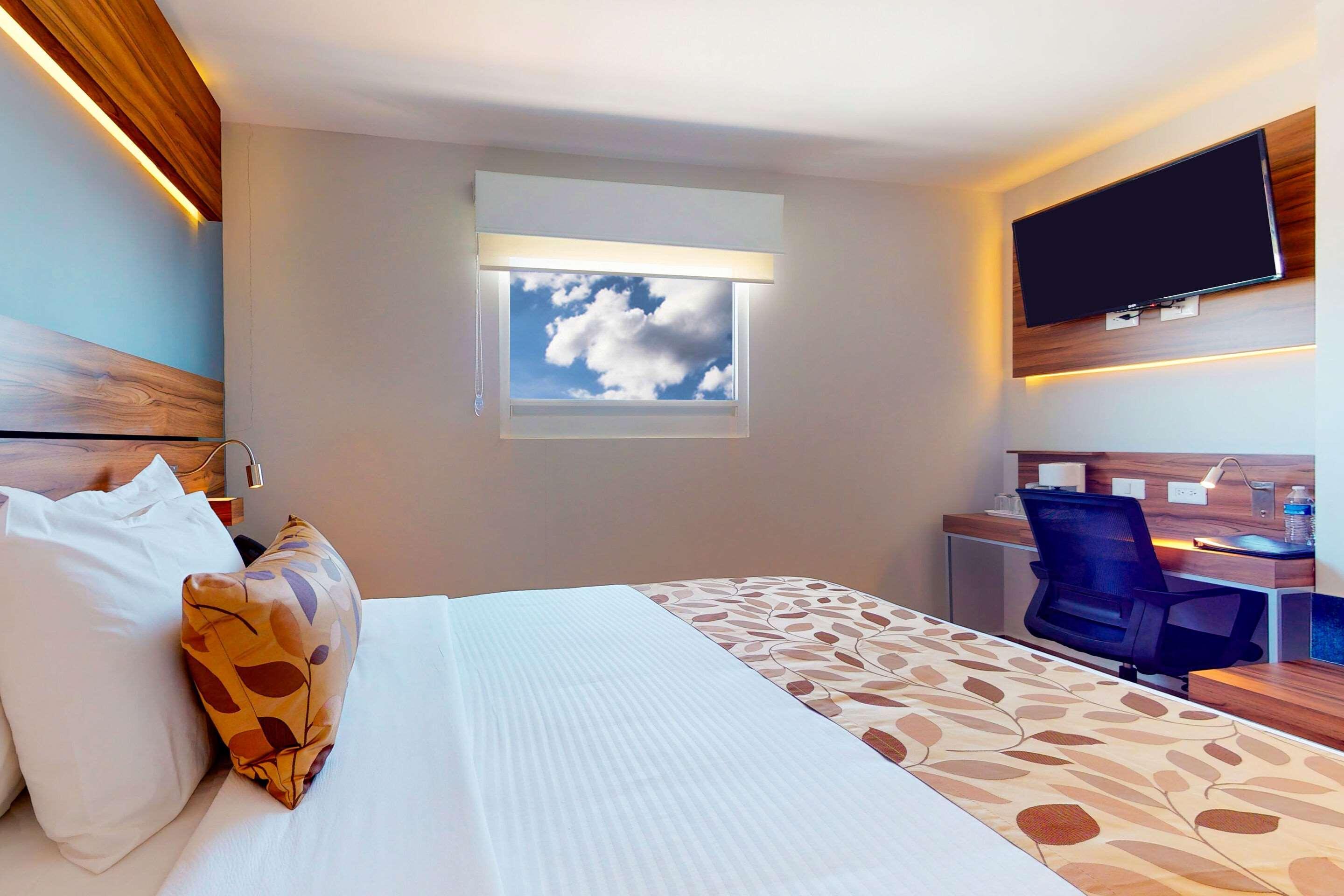 Sleep Inn Queretaro Exterior photo